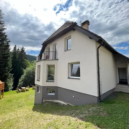 Apartmany Josefac S Detskym Hristem A Saunou Josefův Důl